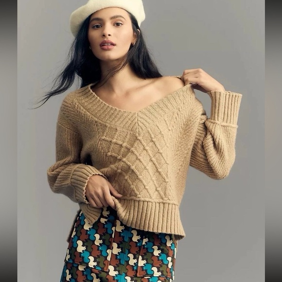 Anthropologie The Tillie V-Neck Pullover Sweater by Maeve - Picture 1 of 10